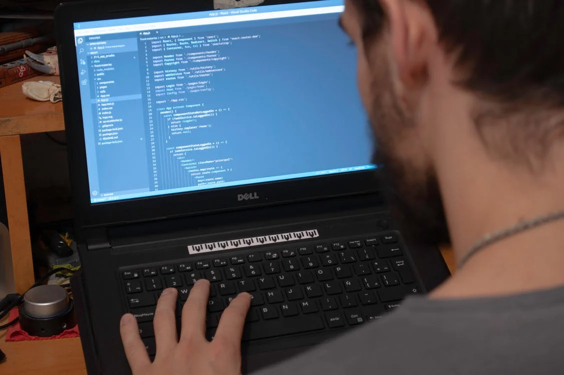 WordPress Front-end and Back-end: What's the Difference? 1 wordpress front-end and back-end