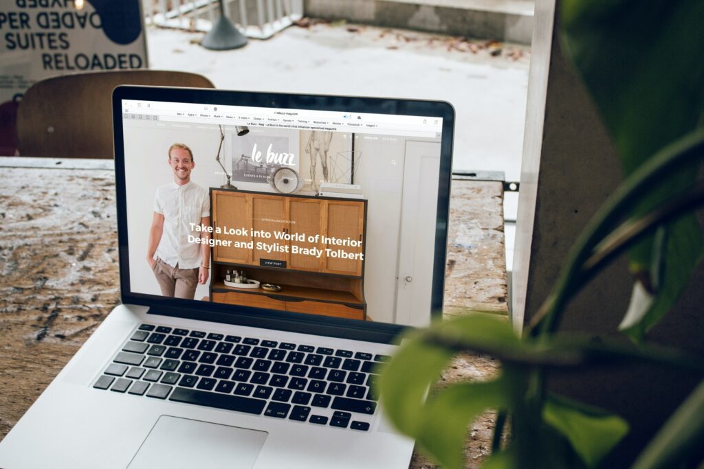 7 Best WordPress Animated Themes for Your Business Website 2 wordpress animated themes