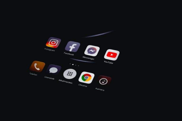 How to Use a Social Media Aggregator WordPress for Your Business 7 social media aggregator wordpress